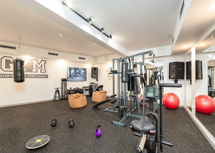 Aura - Comfort 3 With Shared Swimming Pool Apartment