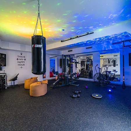 Aura - Comfort 3 With Shared Swimming Pool Apartman *