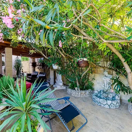 Aura - Comfort 3 With Shared Swimming Pool * ドゥブロブニク