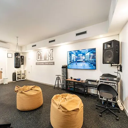 Aura - Comfort 3 With Shared Swimming Pool ドゥブロブニク